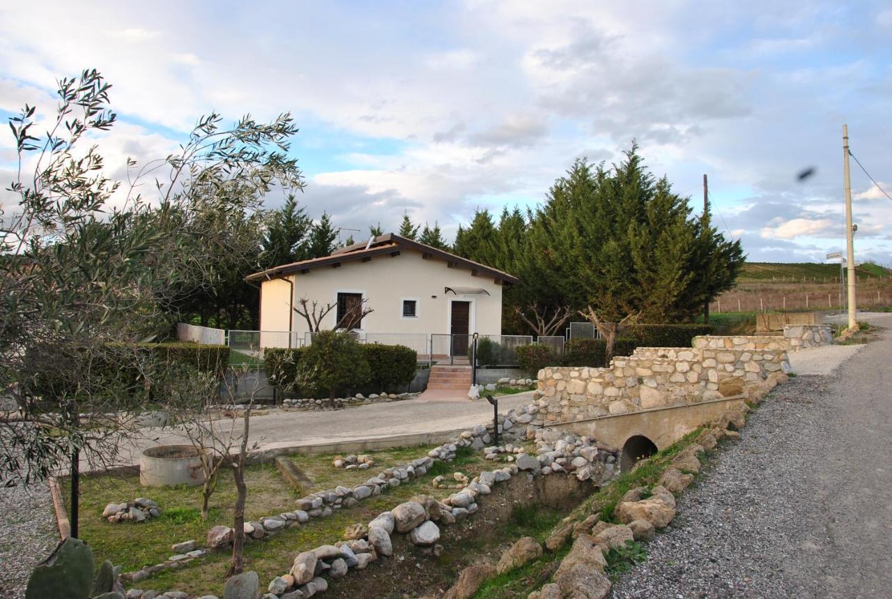 Agriturismo La Mandragola Relais Crotone Exterior foto
